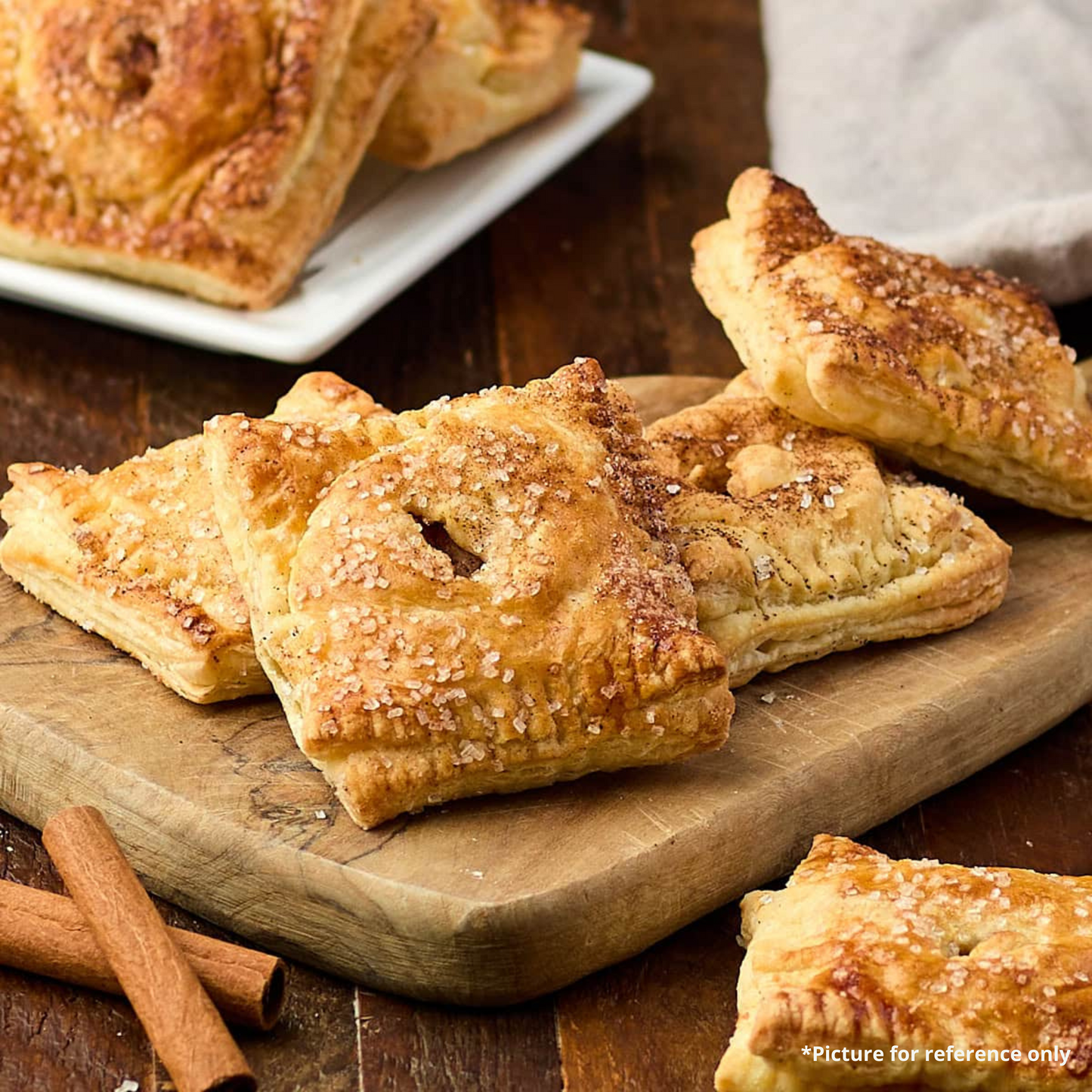 Classic Cinnamon Apple Puff (1 whole pc)