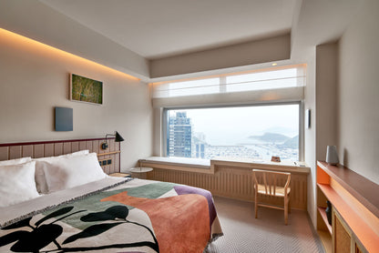 One-night Stay in Sea Signature King Room at the Arca