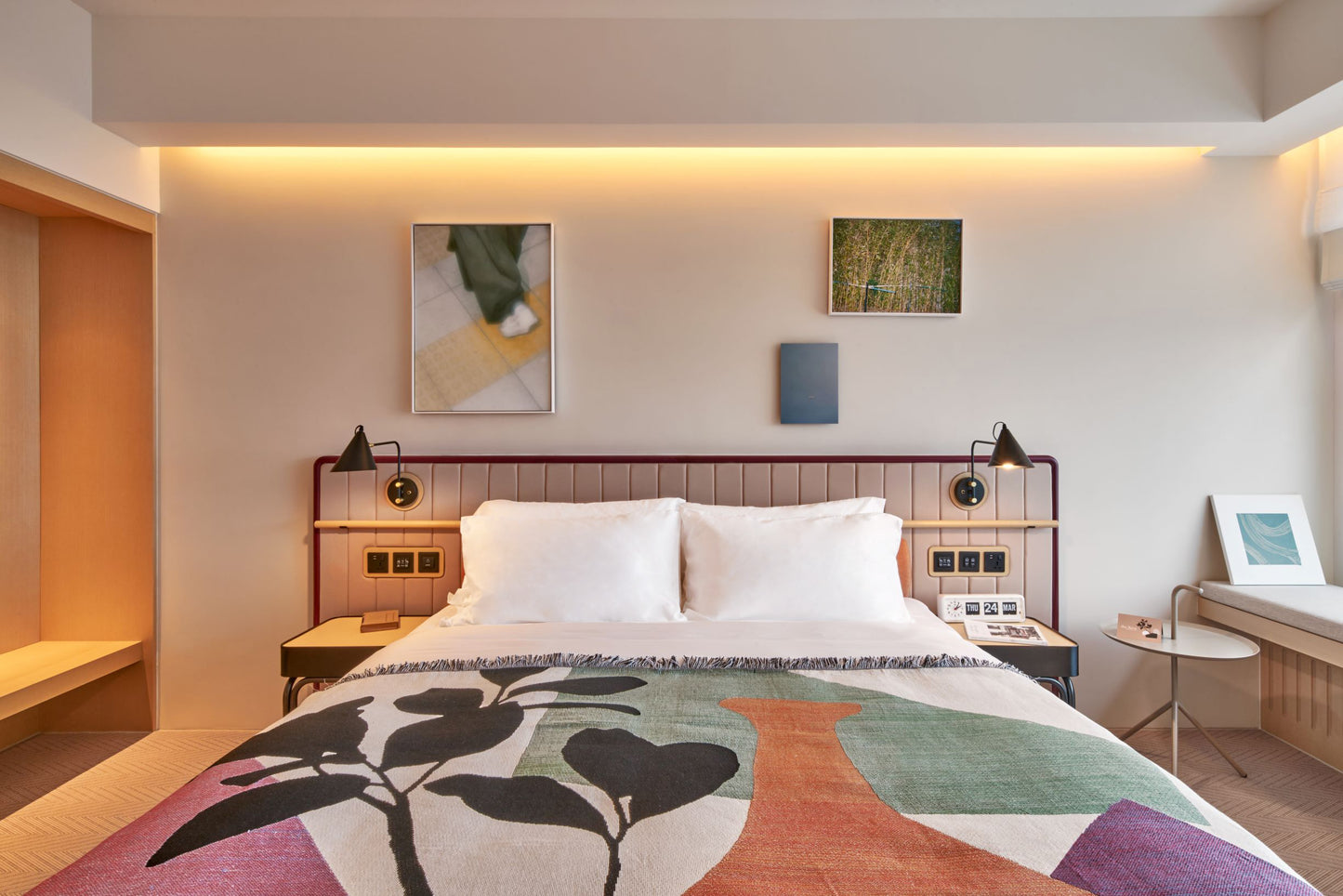 One-night Stay in Sea Signature King Room at the Arca